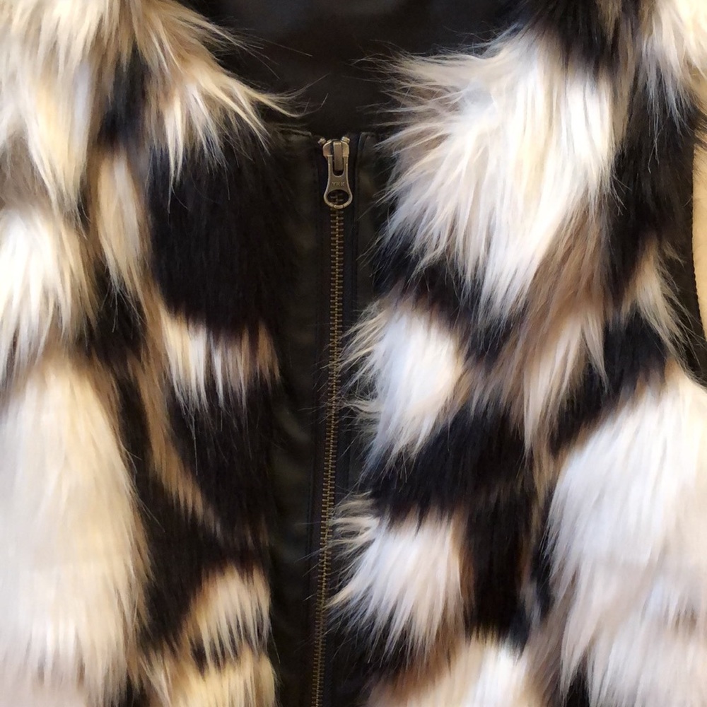Ragdoll & Rockets fur vest - Picture 5 of 5
